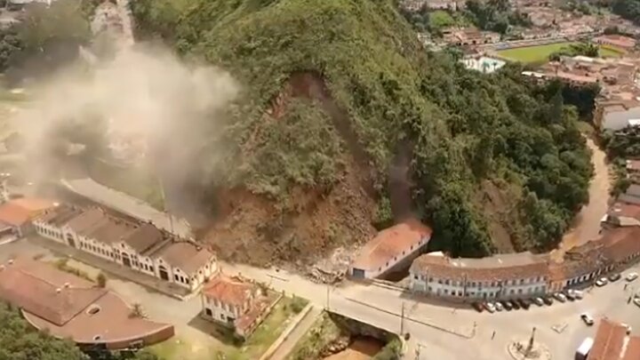تصاویر آخر الزمانی از رانش زمین در برزیل | چند خانه زیر خاک مدفون شدند / فیلم