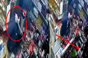 ویدیو هولناک از زورگیری گروهی چند مرد و زن از صاحب فروشگاه در بلوار پیروزی مشهد