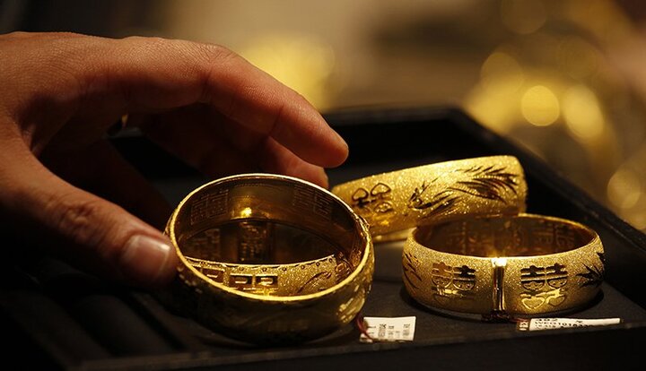 طلا باز هم گران شد/ سکه ۱۲ میلیون و ۵۰ هزار تومان