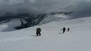 جستجوها برای یافتن ۲ کوهنورد در کوه میشو ادامه دارد