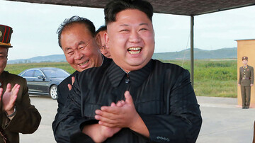 دستور عجیب رهبر کره شمالی/ خرید و فروش مدفوع انسان قانونی شد / عکس
