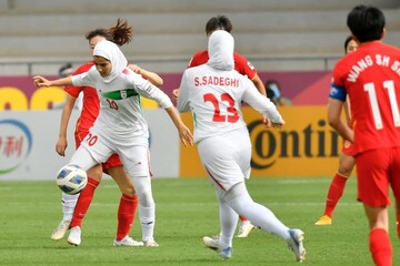 تیم ملی فوتبال زنان برابر چین شکست خورد