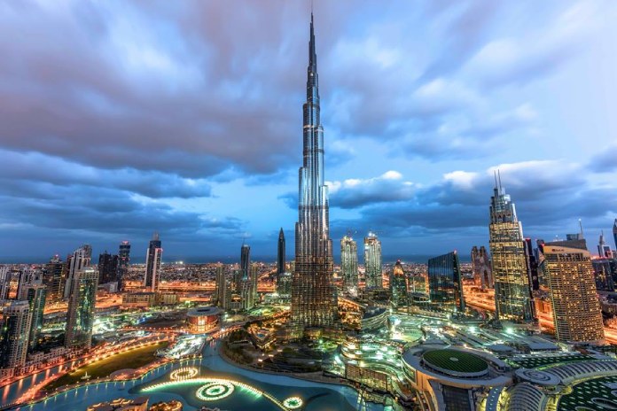 برج خلیفه شاهکاری در دبی 