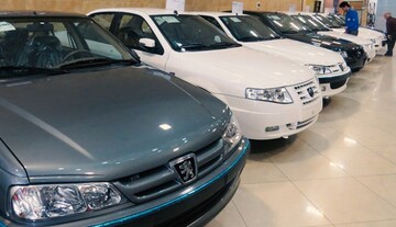 قیمت خودروهای پرطرفدار در یک سال گذشته چقدر افزایش داشته است؟ / عکس