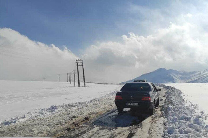 نکات مهم برای رانندگی در برف و سرمای شدید