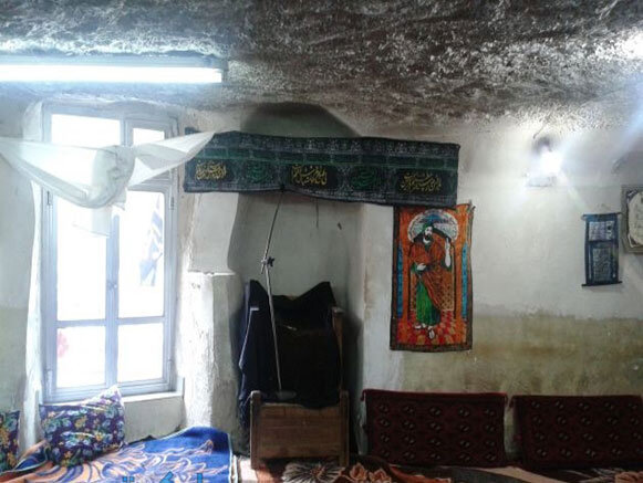 چراغیل، مسجدی سنگی در آذربایجان شرقی