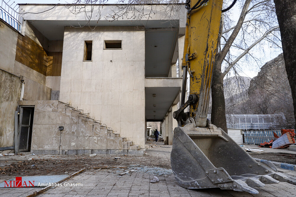 تخریب بنای متعلق به وزارت نیرو / تصاویر