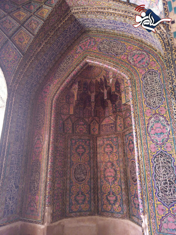 مسجد نصیرالملک، قطعه ای بهشت در شیراز