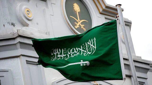 ماجرای تغییر پرچم عربستان چیست؟