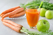 خواص شگفت انگیز آب هویج که از آن بی اطلاعید!