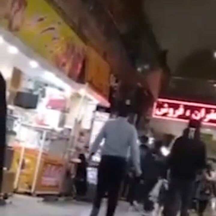 ماجرای پخش چند شعار هنجار شکن در بازار رضای مشهد چه بود؟