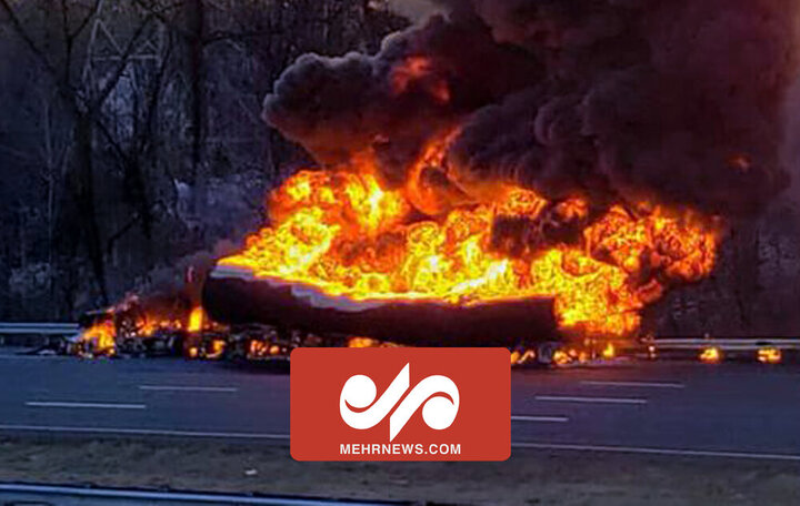 انفجار کامیون حامل مواد سوختی در لبنان / فیلم