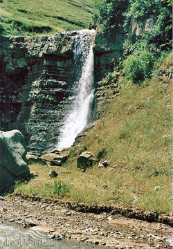 نگاهی کوتاه به آبشارهای شوله لر دره سی و روستای گئوزلی