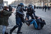 معترضان به خیابان‌های پاریس آمدند / فیلم