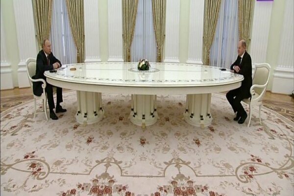 دیدار صدر اعظم آلمان با رئیس جمهور روسیه