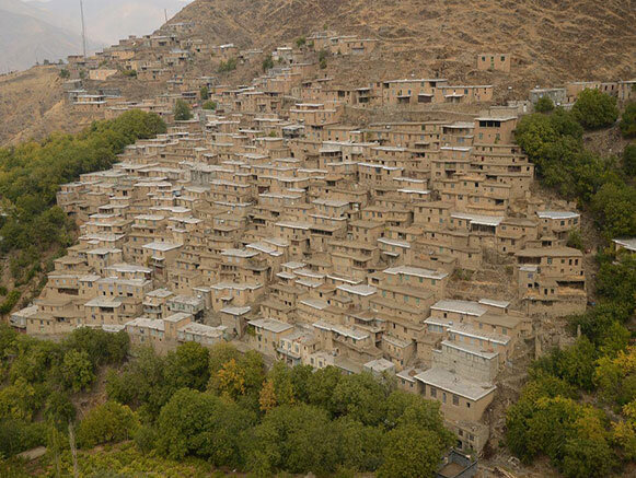 سفری به روستایی باقدمت نهصد سال در کردستان 