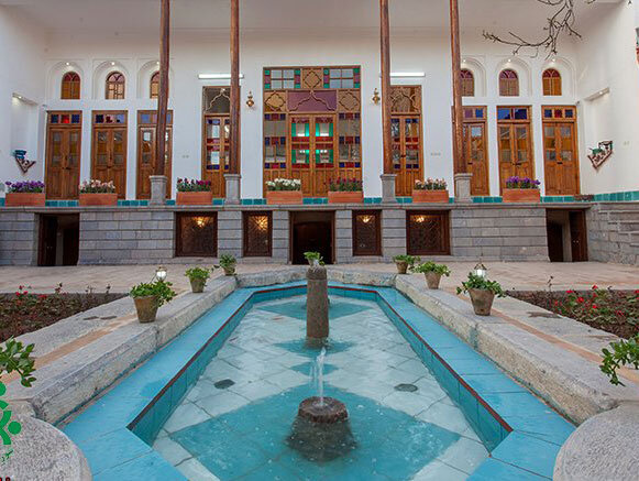 خانه مهرپرور اولین موزه نجف آباد