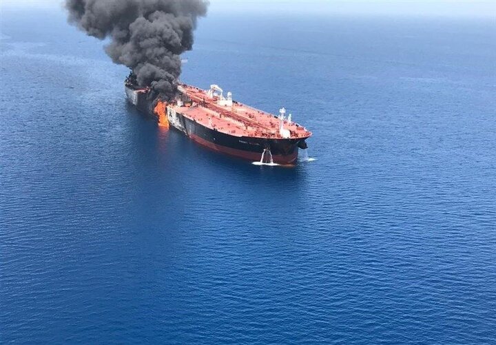  نفتکش آتش گرفته در نزدیکی سواحل چین متعلق به ایران نیست