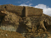 قلعه سن سارود یکی از آثار کهن دهستان هرزندات