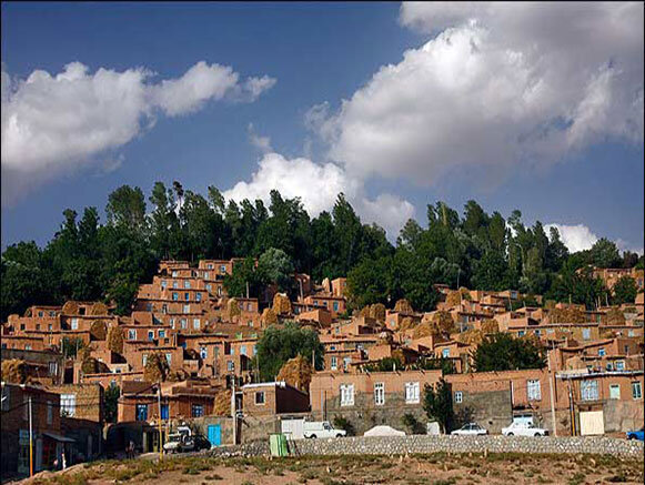روستای زنوزق قدیمی‌ترین روستای پلکانی ایران