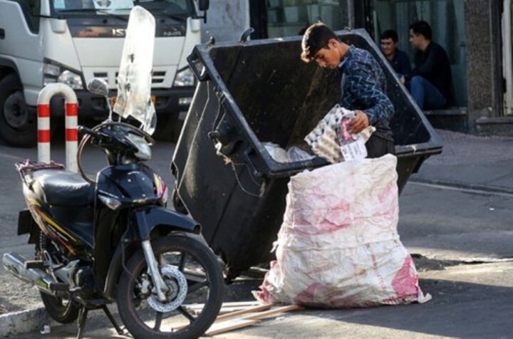 ۱۴ هزار نفر در تهران زباله گردی می‌کنند / رقم سود زباله هوش از سرتان می‌برد!
