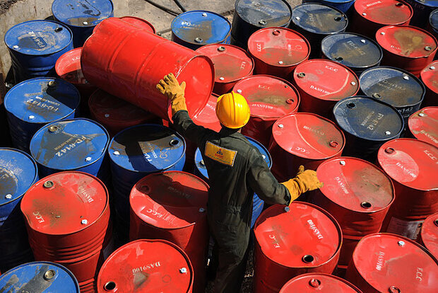 کاهش قیمت نفت بعد از تحریم‌های غربی علیه روسیه 
