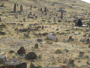 پینه شلوار قبرستانی تاریخی در تبریز
