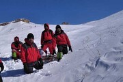 پیکر دومین کوهنورد جان‌باخته در علم‌کوه به جان‌پناه منتقل شد