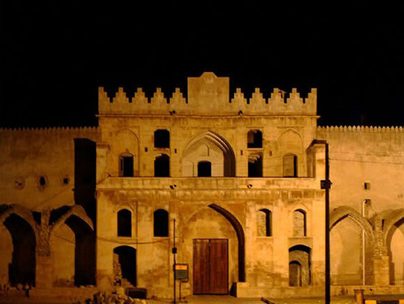 دژ برازجان بنایی که در دوران پهلوی زندان بوده است 