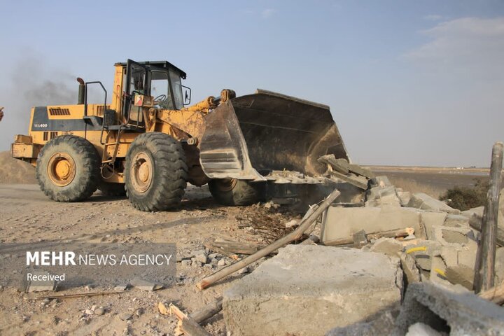 ۱۲۸ فقره ساخت ساز غیر مجاز در حریم رودخانه‌های دماوند تخریب شدند