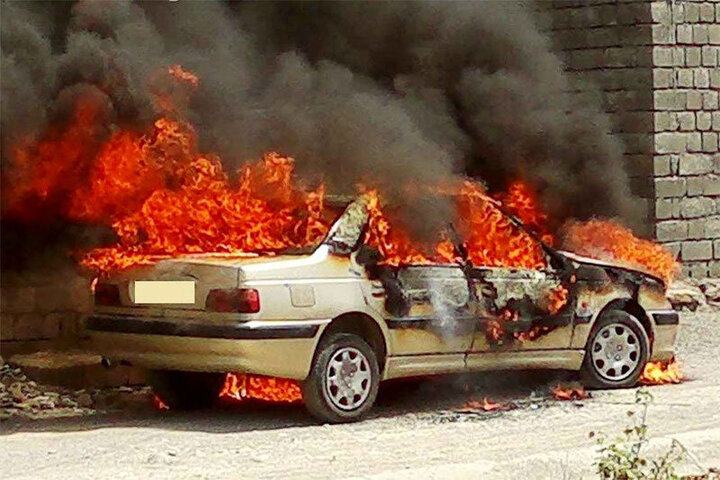 به آتش کشیدن چند خودرو در خیابان ستارخان تهران  / فیلم