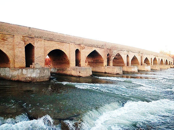 آیا به پل بابا محمود فلاورجان سفر کرده‌اید؟ 