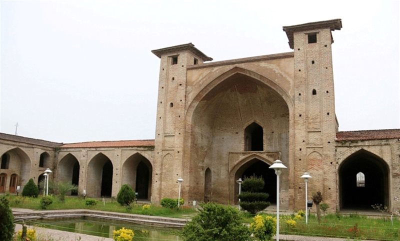 مسجد فرح آباد ساری یادگاری از صفویان 
