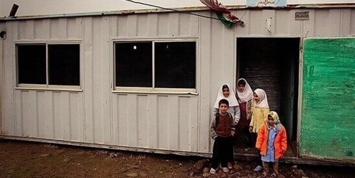 مدارسی در ایران با کمک هلی‌کوپتر ساخته می‌شوند! / فیلم