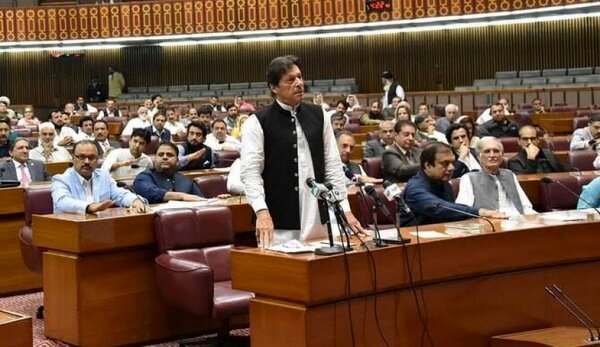 دستور انحلال پارلمان پاکستان صادر شد