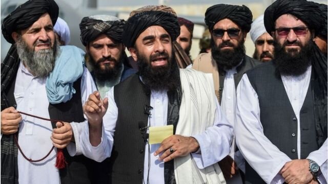 از بازنگری در سفیدنمایی برای طالبان تا مقابله با نژادپرستی در برابر مهاجران افغانستانی
