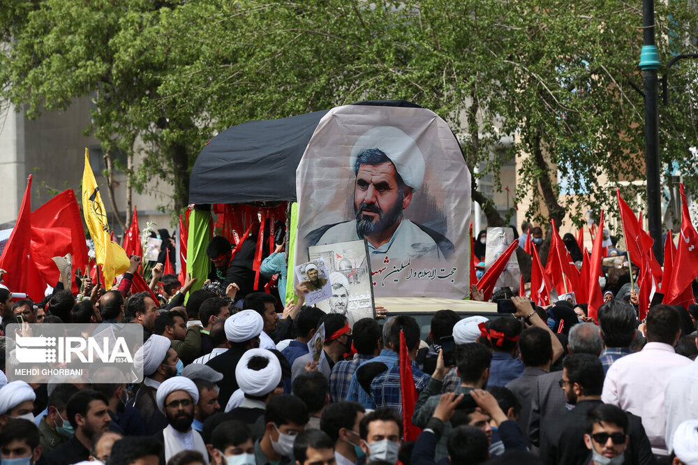 مراسم تشییع شهید حادثه تروریستی حرم رضوی در مشهد