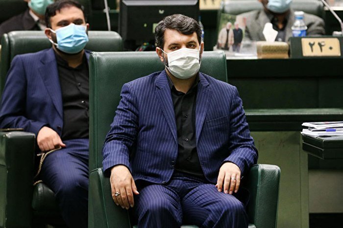 وزیر کار به صحن مجلس احضار شد وزیر کار به صحن مجلس احضار شد