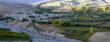  مرگور دهستانی محصور در کوه‌های زاگرس 