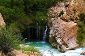 آبشار آب ملخ خطرناک‌ترین آبشار ایران 