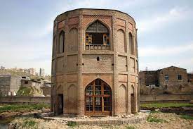 برج خلعت پوشان تبریز مقصدی مناسب برای گردشگری 