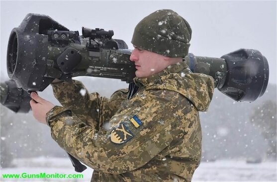  سلاح عجیبی که تانک های روسی را در اوکراین به دردسر انداخت / فیلم