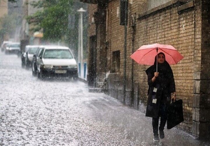 گزارش هواشناسی ۲۷ فروردین ۱۴۰۱ / بارش باران در این شهرها ادامه دارد