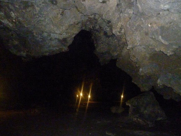 غار مزداوند از بزرگترین و عمیق‌ترین غارهای خراسان