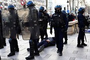 درگیری پلیس فرانسه با مخالفان ماکرون / فیلم
