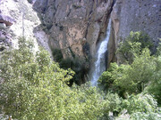 آبشار شاهاندشت مقصدی مناسب برای گردشگری