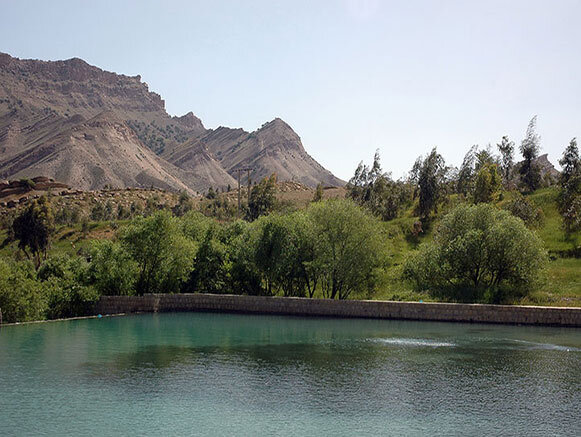 سراب پارکی زیبا در دره‌شهر