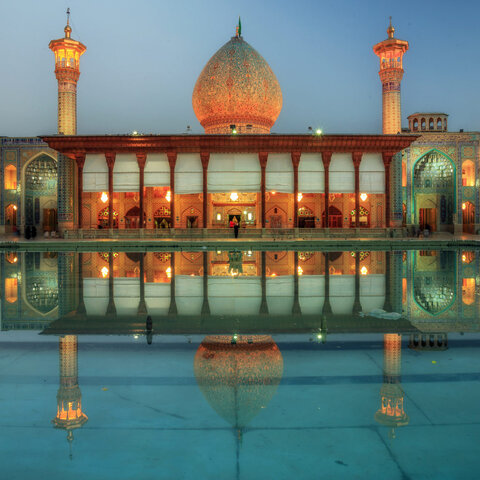 اردیبهشت، فصل سفر به شیراز / تصاویری از ۶ دیدنی معروف شیراز