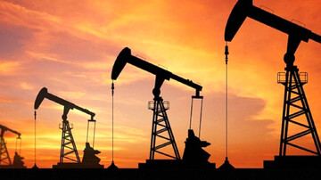 افزایش ۳۰ درصدی صادرات نفت ایران در سه‌ماهه نخست ۲۰۲۲ / صادرات ۸۷۰ هزار بشکه در روز
