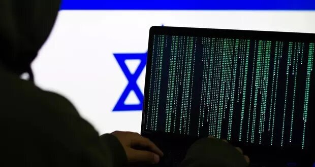 تصاویری از لحظه هک شدن پخش زنده رادیوهای اسرائیلی / فیلم